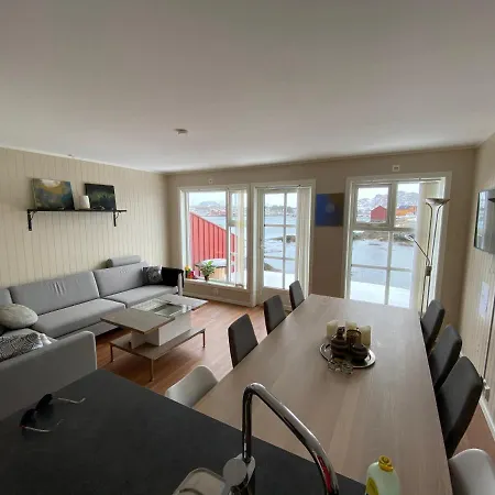 Modern Fisherman Cabin * Ballstad